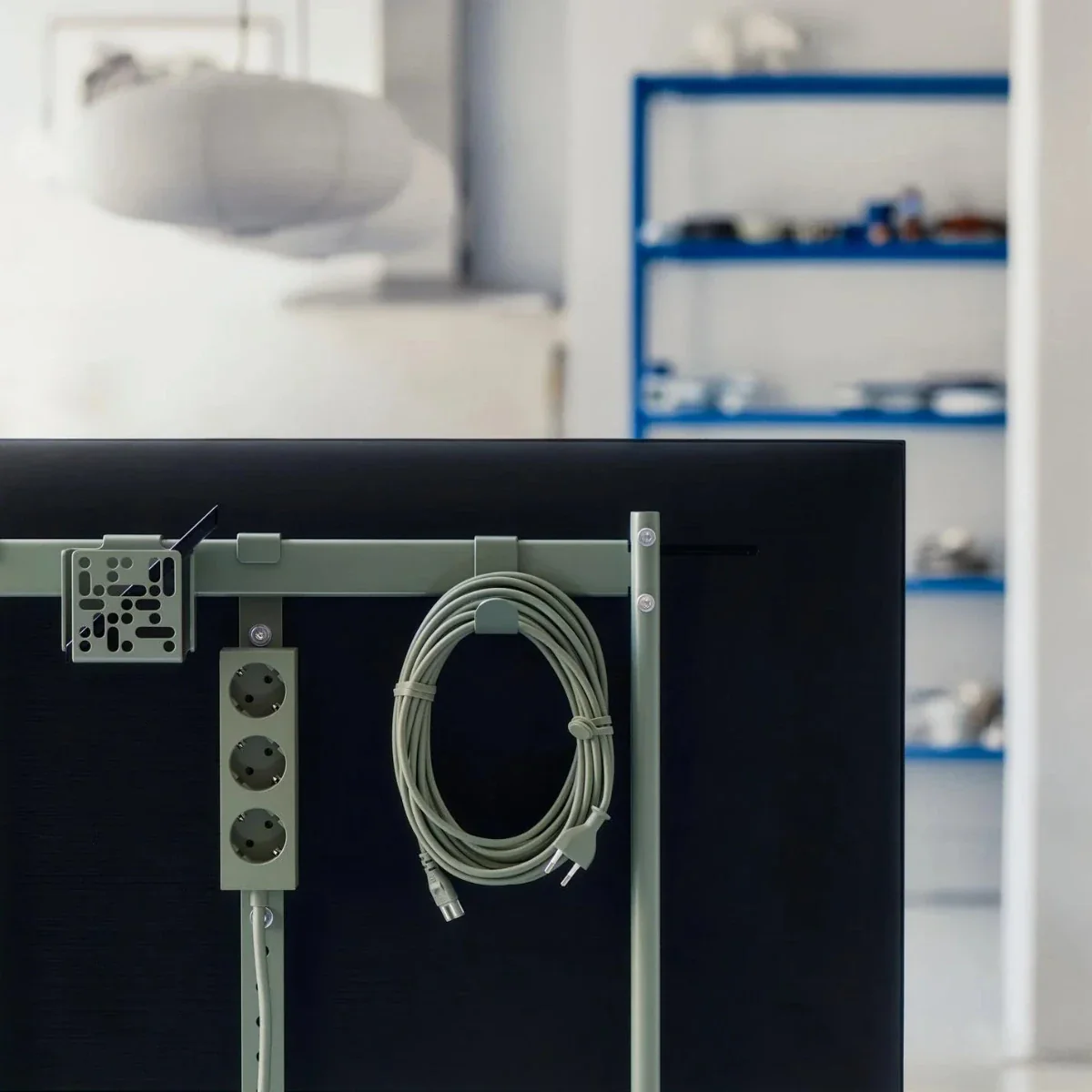 Moon Rollin' TV Stand - Image 10