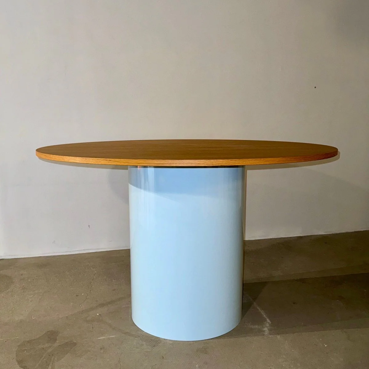 The Olga Dining Table - Image 3